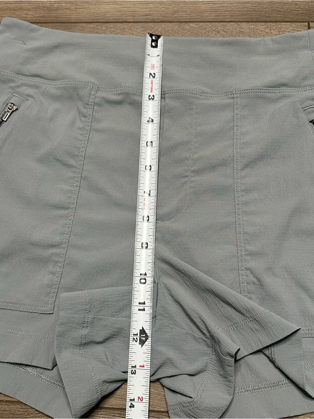 Athleta Trekkie North High Rise Hiking Casual Travel Shorts Gray Size 6